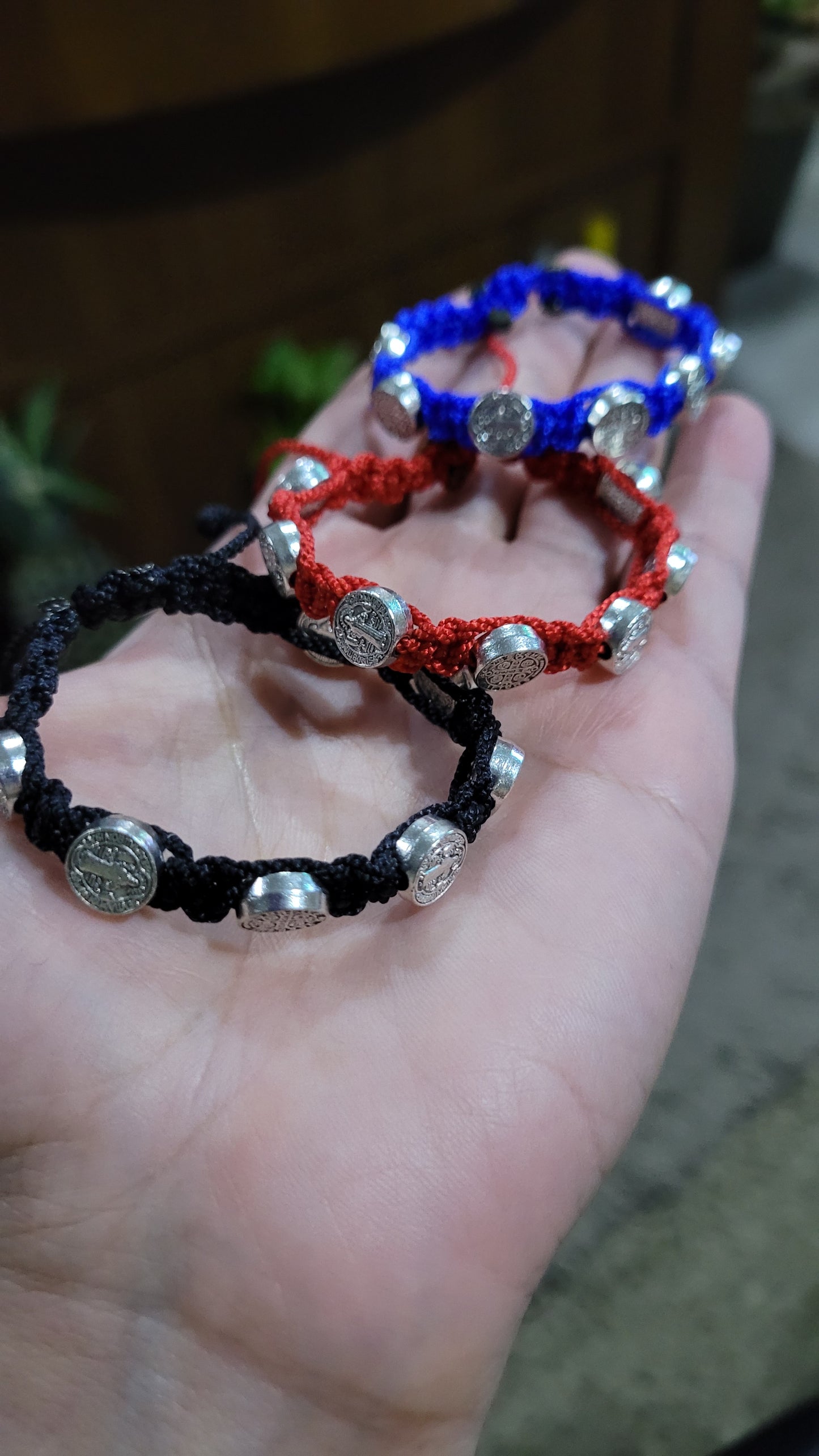 Pulsera tejida San Benito de Abad para niños/ St. Benedict of Abad woven bracelet