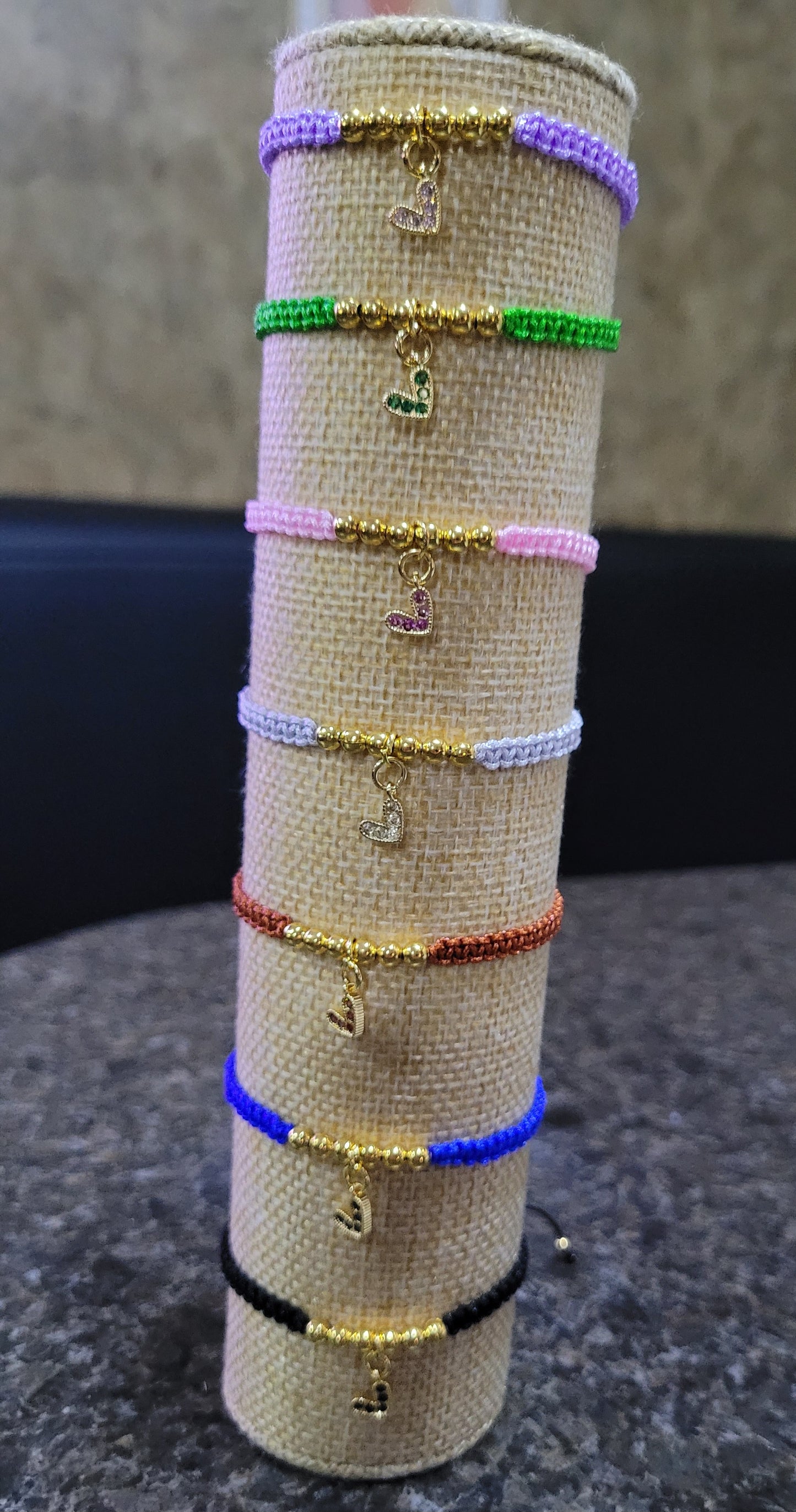 Pulseras con dije de corazon con circon/ Bracelets with heart charms and zircon