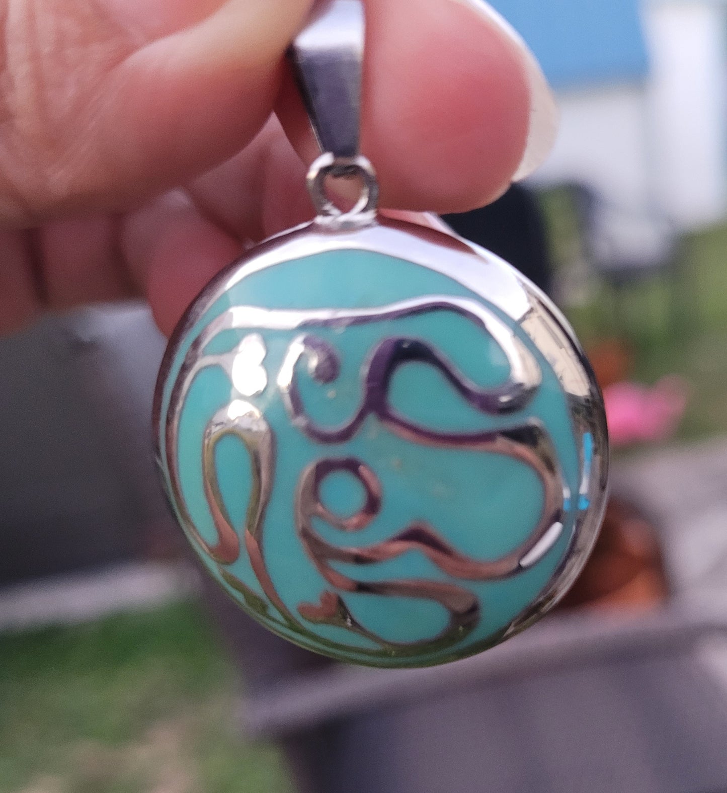 Dije de acero inoxidable con resina para Damas/ Stainless steel pendant with resin for ladies
