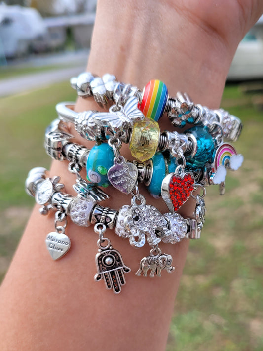 Pulsera Charm Elegante/ Elegant Charm Bracelet
