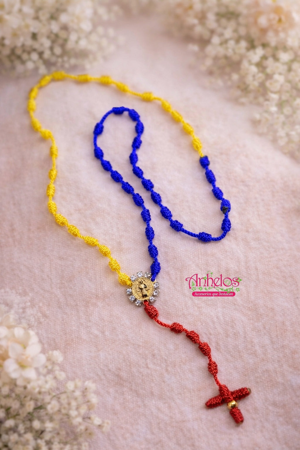 Rosario Tricolor con San Benito de Abad/Tricolor Rosary with Saint Benedict the Abbot