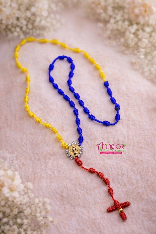 Rosario Tricolor con San Benito de Abad/Tricolor Rosary with Saint Benedict the Abbot