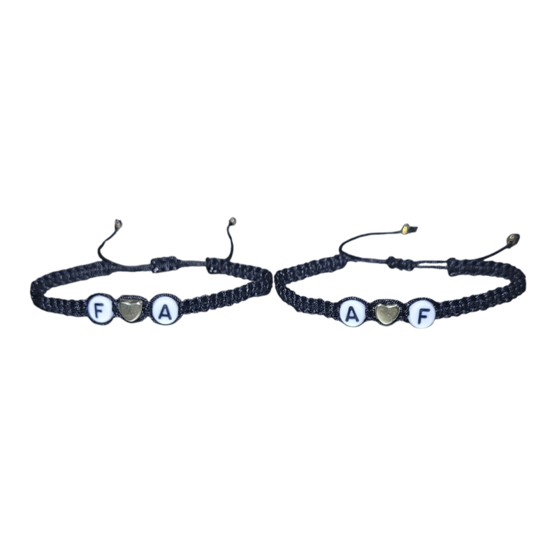 Set de pulseras personalizadas para parejas o amistad/ Personalized bracelet set for couples or friends