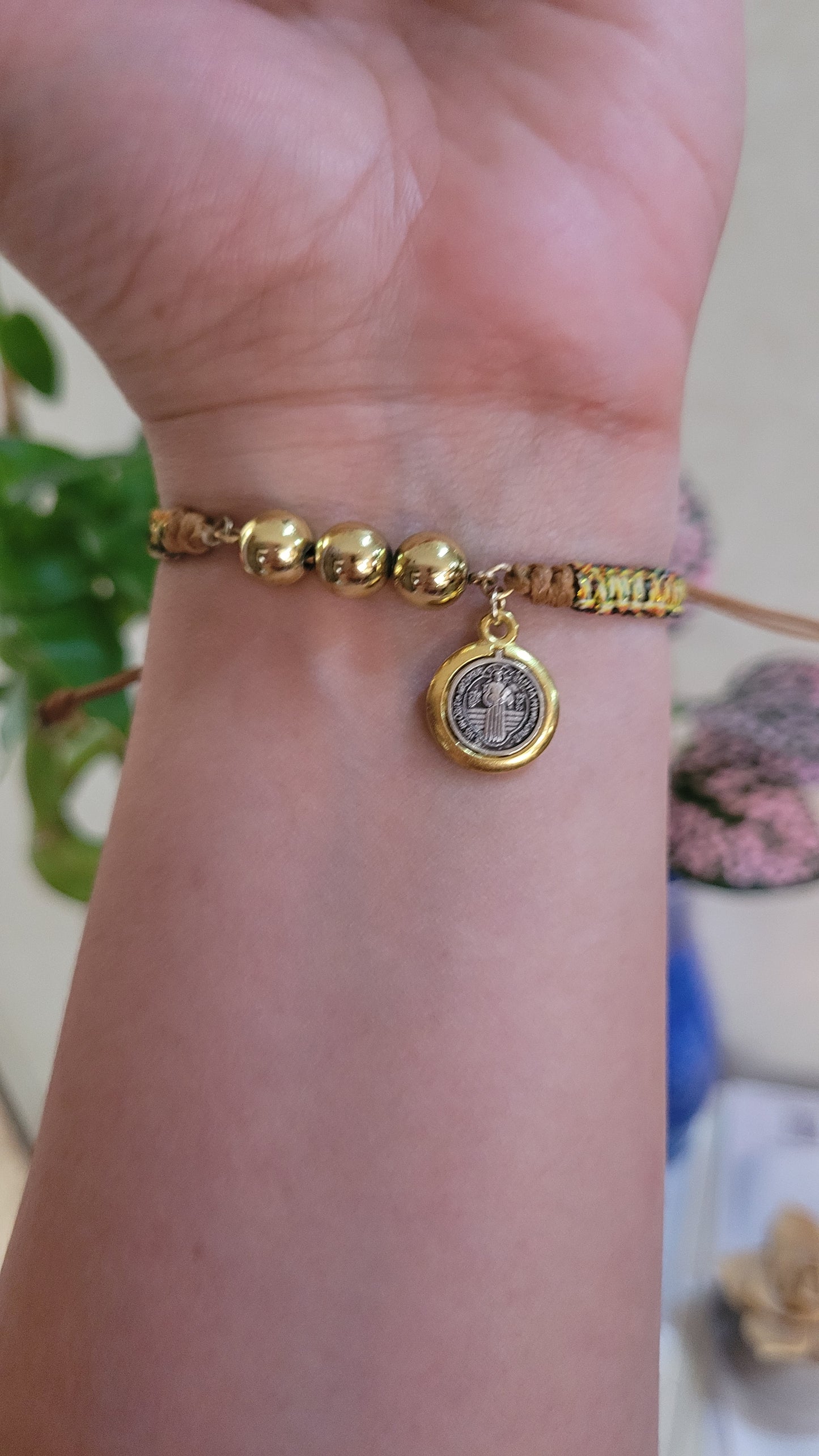 Pulseras “Energía y Protección”/ “Energy and Protection” Bracelets