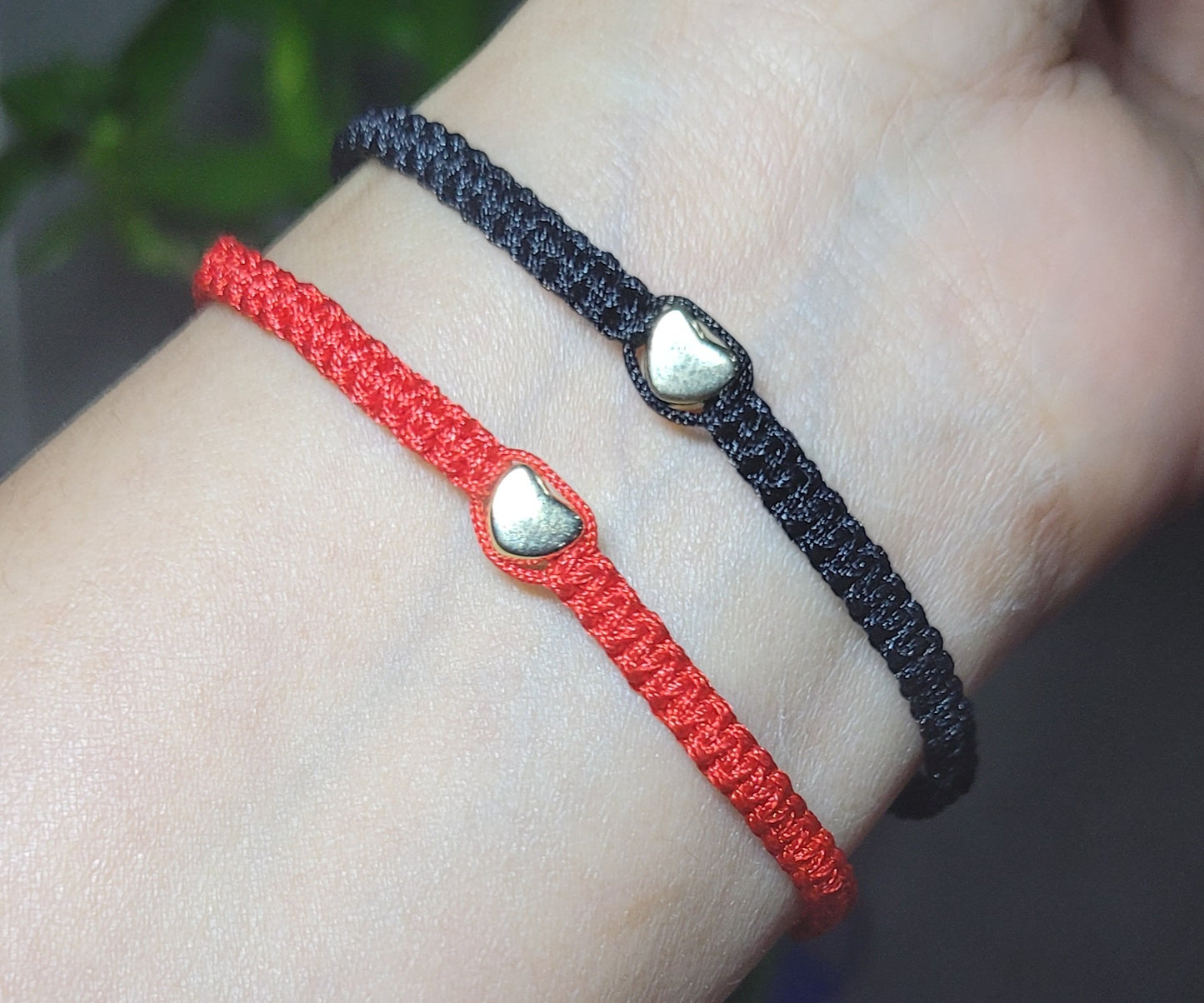 Set de pulseras para parejas o amistad/ Bracelets set for couples or friendship.