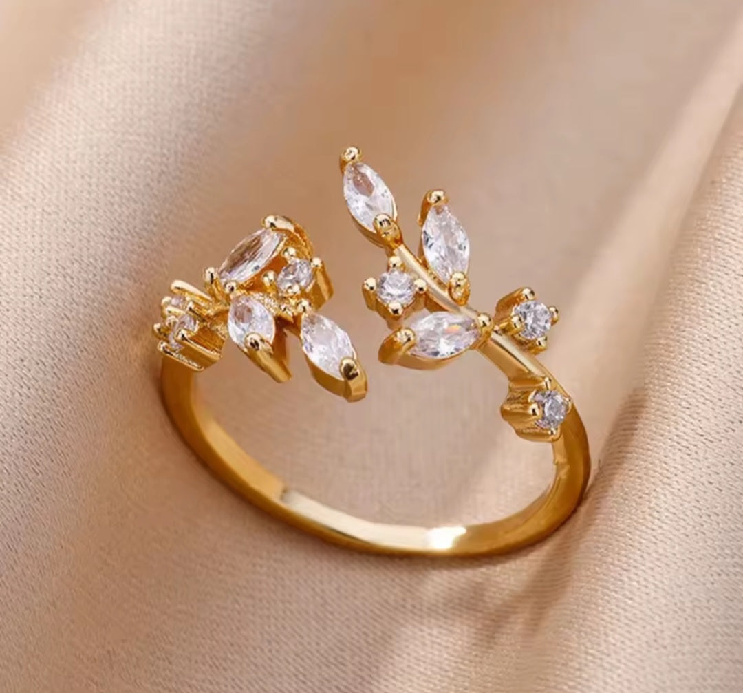 Anillos finos ajustables con circones/ Adjustable dainty rings with cubic zirconia
