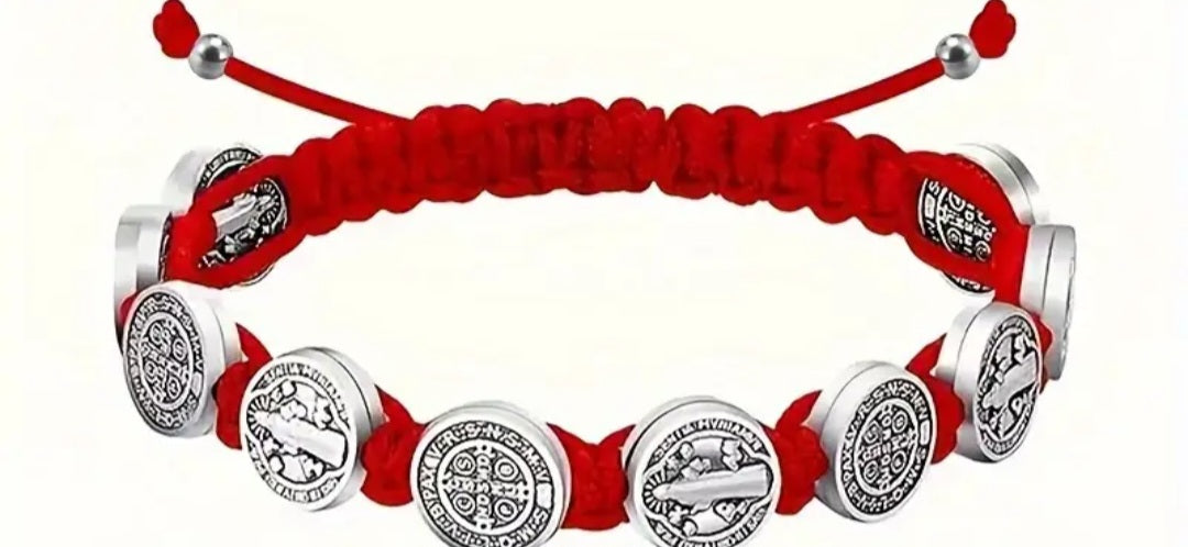 Pulsera ajustable 10 medalla s de San Benito de Abad unisex/ Adjustable bracelet with 10 medals of Saint Benedict the Abbot, unisex