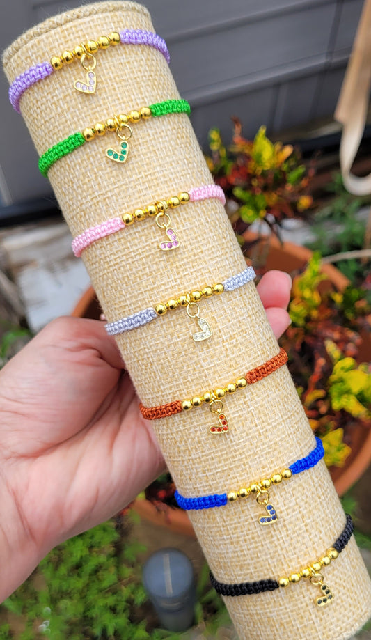 Pulseras con dije de corazon con circon/ Bracelets with heart charms and zircon