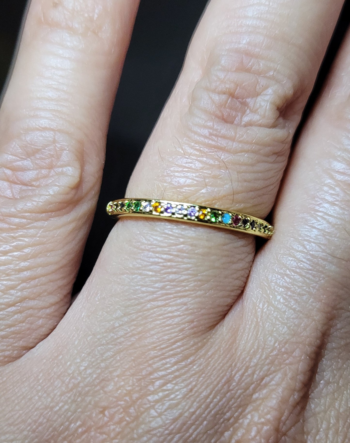 Anillo fino ajustable con circones/ Adjustable slim ring with cubic zirconia