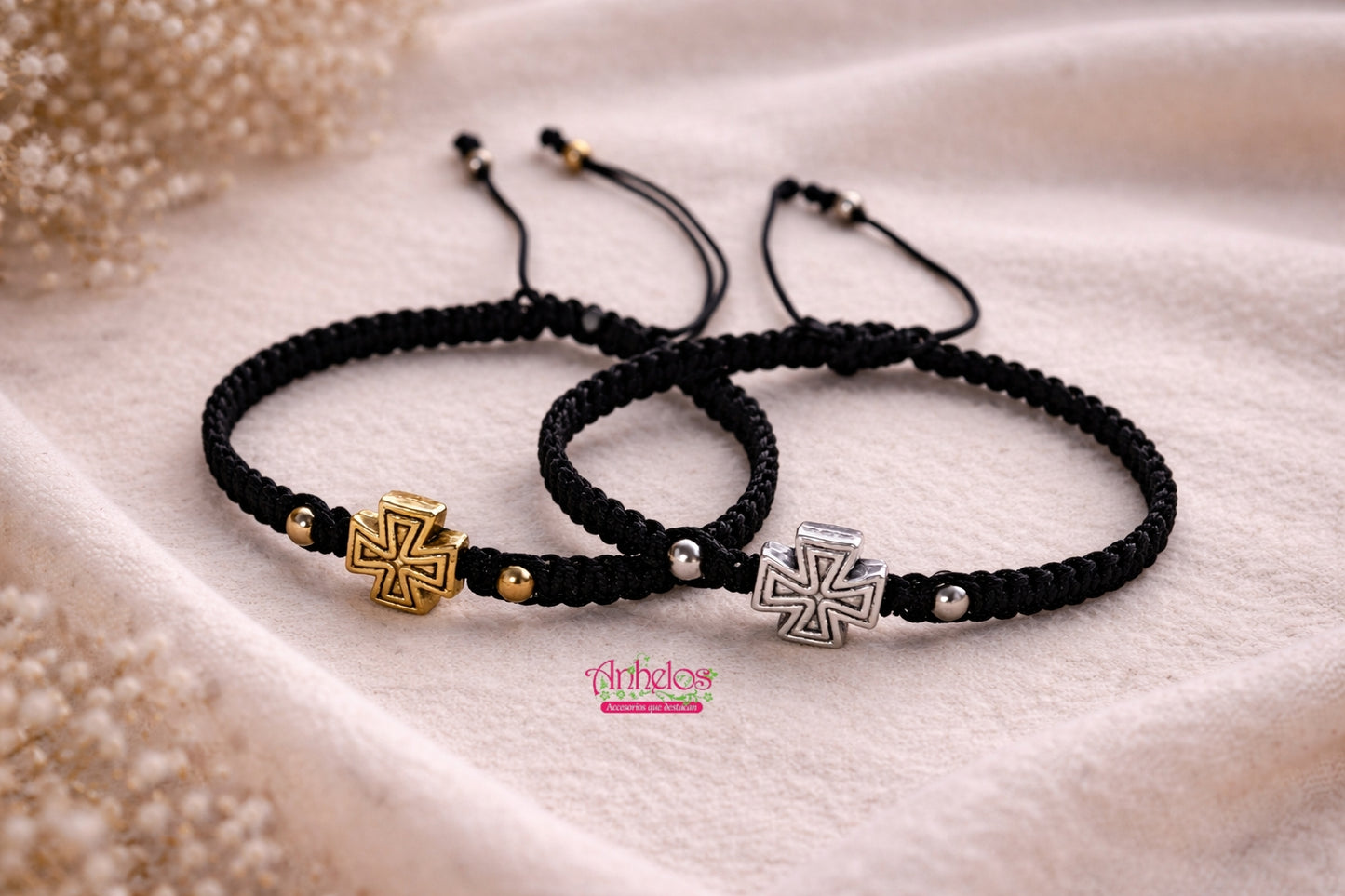 Pulsera tejida ajustable unisex con dije de cruz/ Unisex adjustable woven bracelet with cross charm