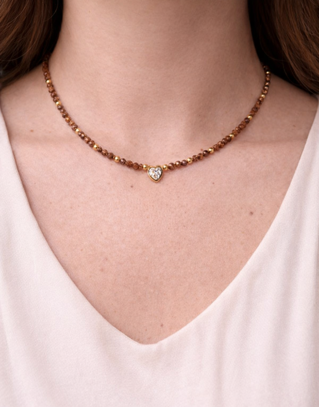 Collares con piedras naturales y dije de corazon/ Natural Stone Heart Pendant Necklaces