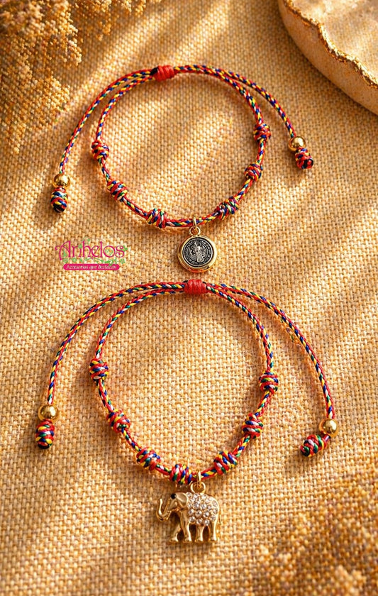 Pulseras Ajustables Multicolor con Dijes de Elefante y San Benito/ Adjustable Multicolor Bracelets with Elephant and St. Benedict Charms