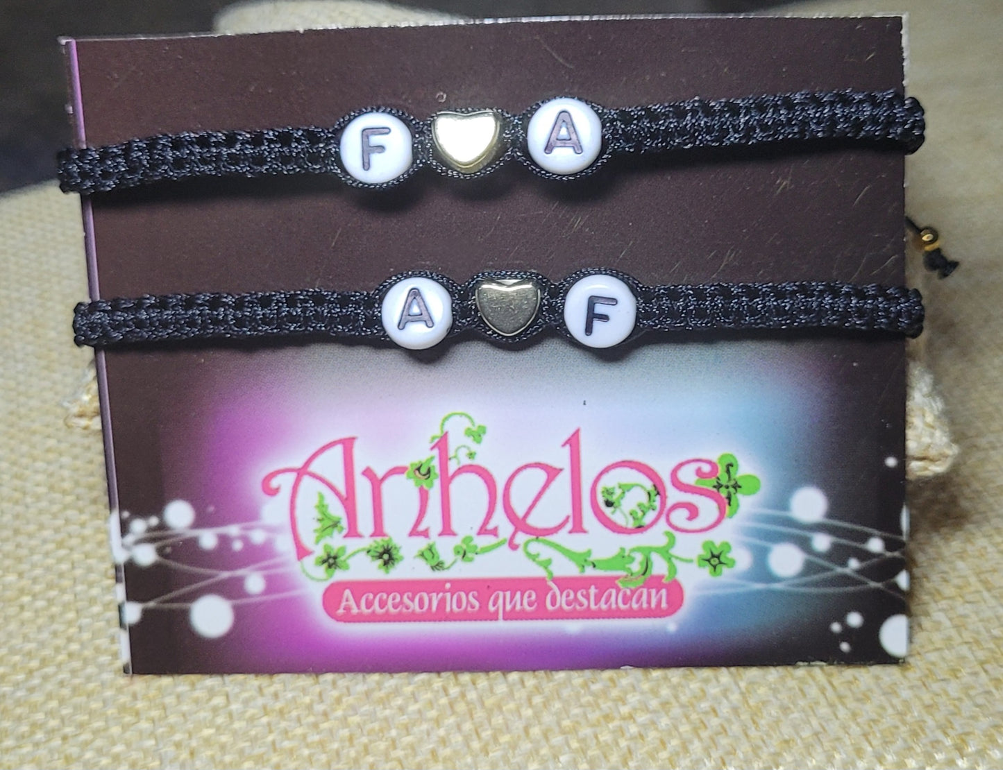 Set de pulseras personalizadas para parejas o amistad/ Personalized bracelet set for couples or friends