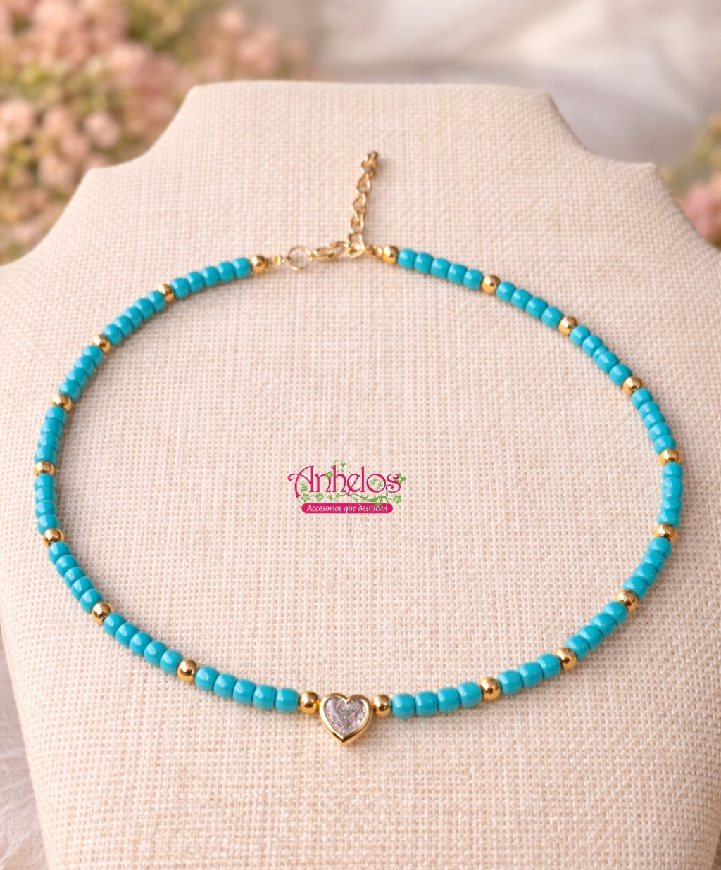 Collares con piedras naturales y dije de corazon/ Natural Stone Heart Pendant Necklaces
