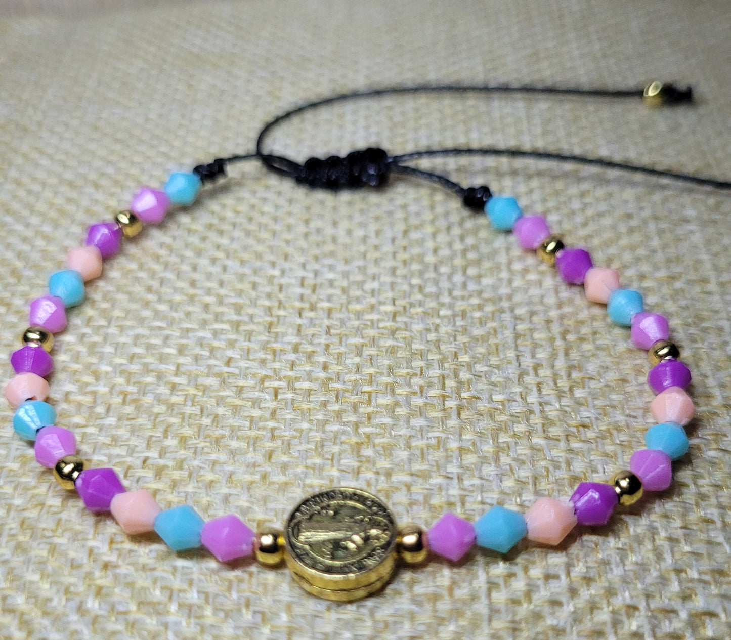 Pulsera protección divina/ Divine protection bracelet