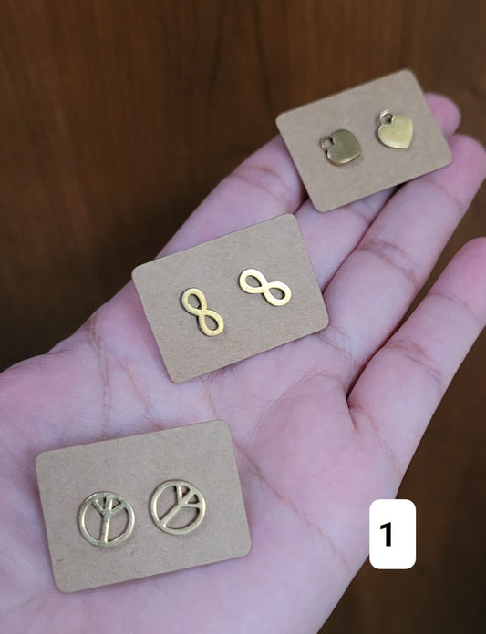 Set de 3 zarcillos / Set of 3 earrings