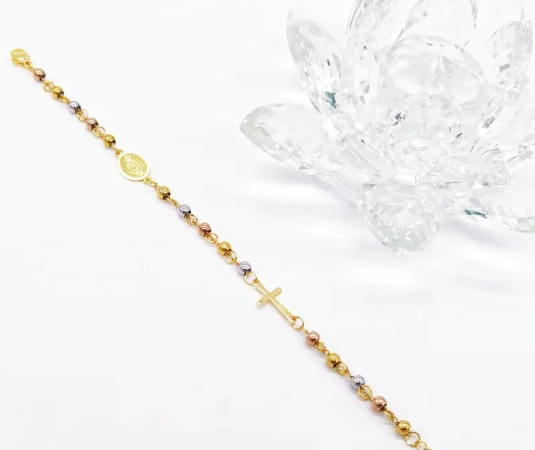 Pulsera de balines de acero inoxidable en 3 colores 4mm con dije de cruz y Virgen Maria/ Stainless steel bead bracelet in 3 colors (4mm) with cross and Virgin Mary charms