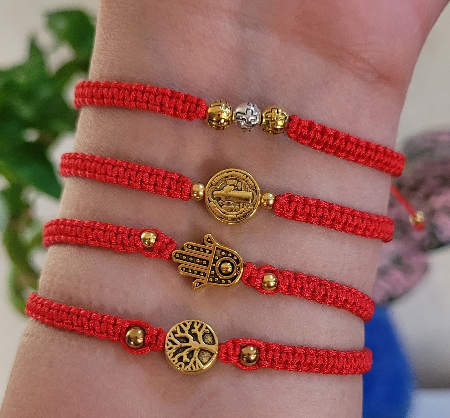 Pulseras tejidas Hilo Rojo de Protección/ Red Thread Protection Woven Bracelets